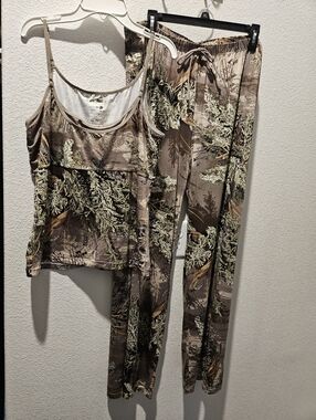 Women’s Camouflage Sleep Tank & Pants Set - Brown/Green